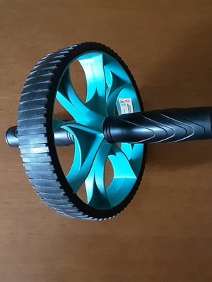 Fitness wheel slightly used