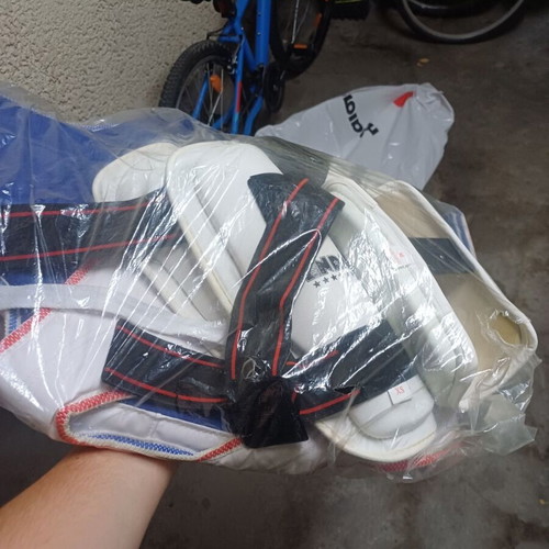 Taekwondo protective equipment set, new, child size 9-11 years