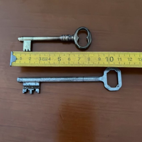 Old keys used