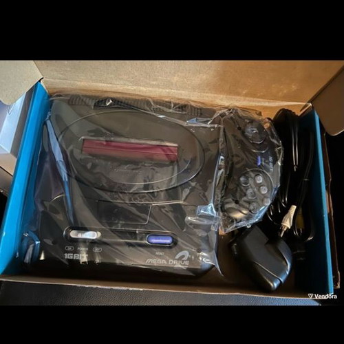 Mega Drive 2 console new with 2 controllers and built-in games