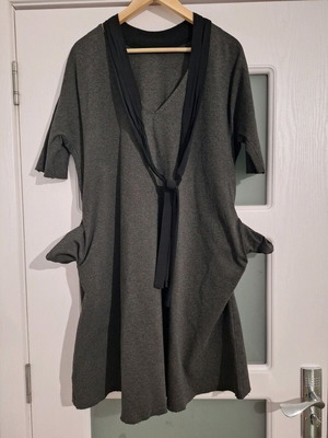 Φόρεμα Liviana Conti casual chic γκρι, μέγεθος L, σαν καινούργιο