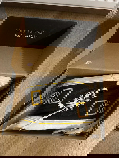 Vans x national geographic