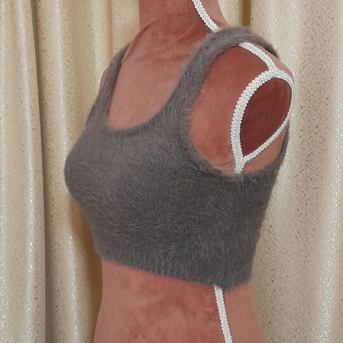 Stradivarius fuzzy crop top gray like new, size XS