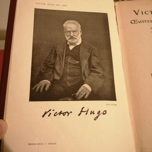 Complete poems of Victor Hugo like new, Oeuvres choisies illustrees Poesie