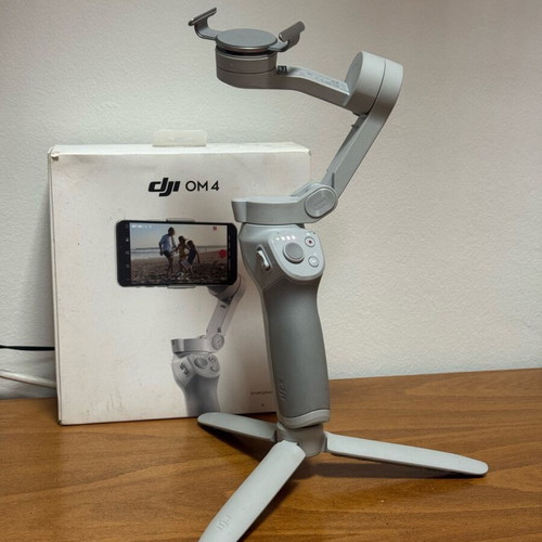 DJI Osmo Mobile 4 like new with all accessories