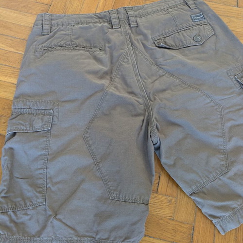 Volcom cargo shorts, size 32, beige grey