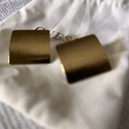 Square stud earrings, gold tone