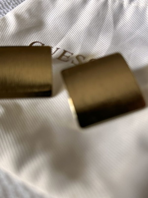 Square stud earrings, gold tone