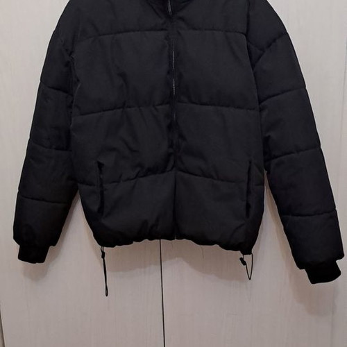 Celestino jacket large like new, black