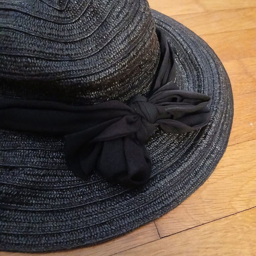 Mad Hat Straw Black Beach Hat with Ribbon Size 56.5 like new
