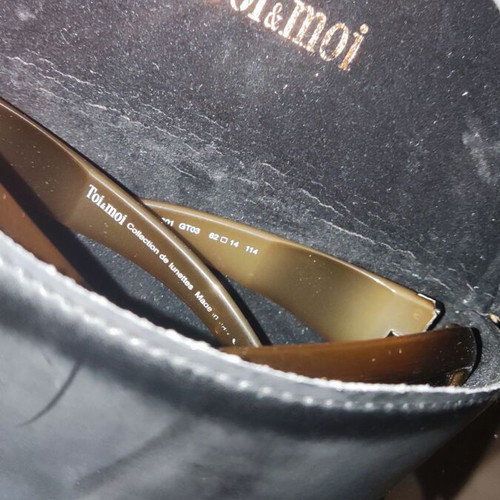 Toi & Moi women's sunglasses like new