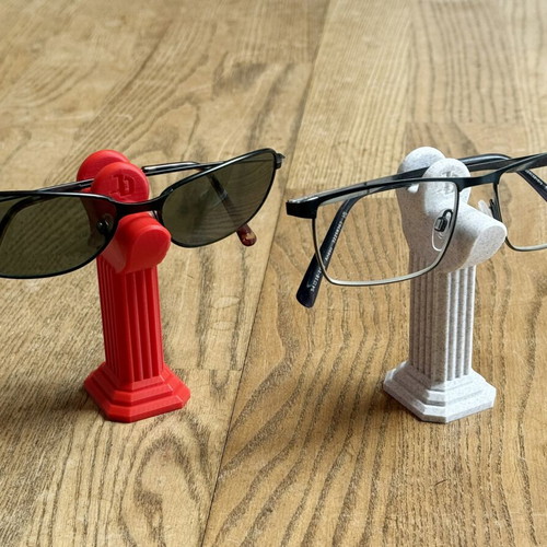 3D Printed Glasses Stand