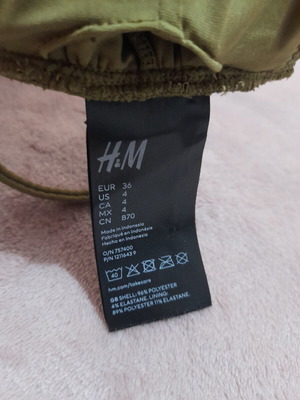 H&M swimsuit top with adjustable straps, green