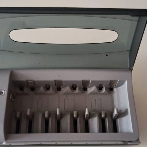 Battery charger used, without charging cable