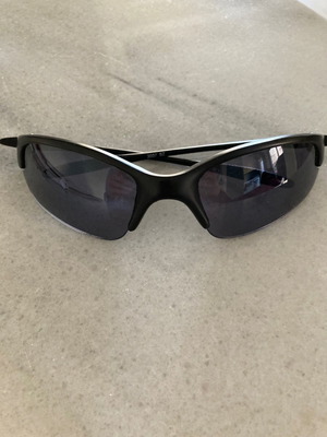 Sunglasses black unisex used, unworn