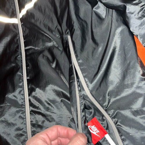 Nike Lightweight Reversible Windbreaker Jacket with City Print