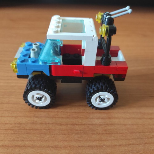 Lego LEGOLAND 6641 used, with instructions, missing figure and box