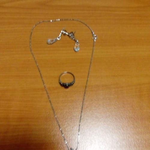 Silver jewelry set new with red bead and zirconia earrings