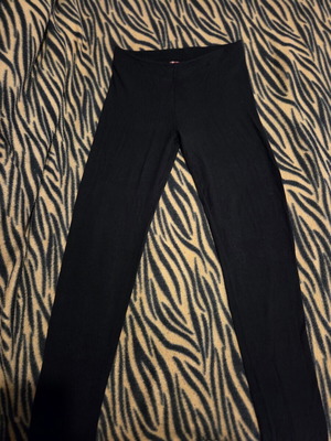 Lynne leggings black like new size S