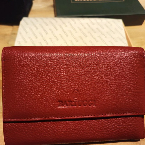 Bartuggi leather wallet clutch new, burgundy with box