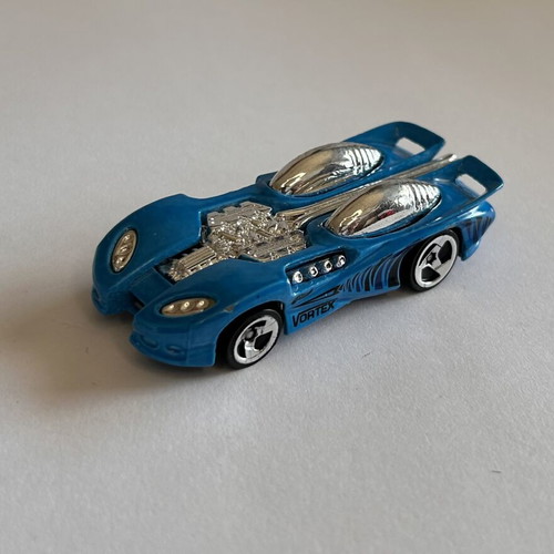 Hot Wheels 2000 Splittin' Image II used