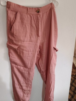 Γυναικείο παντελόνι Pink Woman μεταχειρισμένο, ροζ, μέγεθος 36