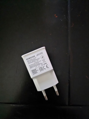 Samsung charger 15 watt like new