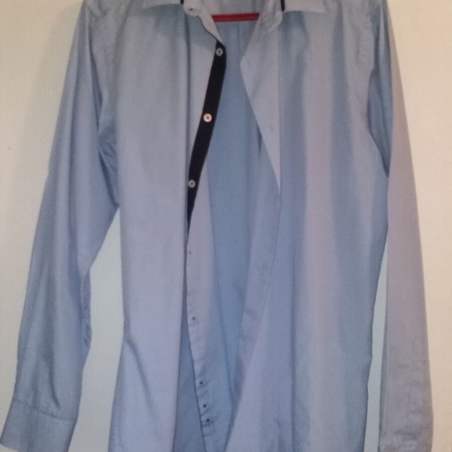 Sol's turquoise shirt used, size M