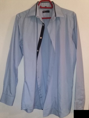 Sol's turquoise shirt used, size M