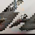  Ραπτομηχανή SINGER , Made in USA ,μάλλον εποχής 20'- 30' και μάλλον για δέρματα .