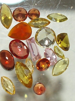 Colored sapphire minerals 19 pieces 8.05 ct various cuts and colors