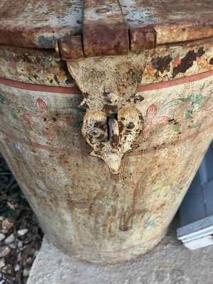 Metal canister with natural patina