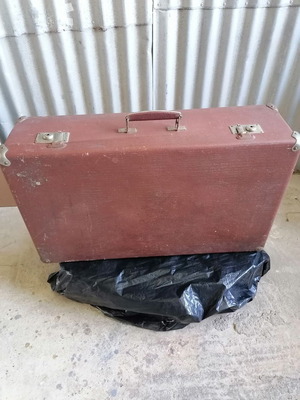 Vintage suitcase used, 70 x 40 x 19 cm, good condition