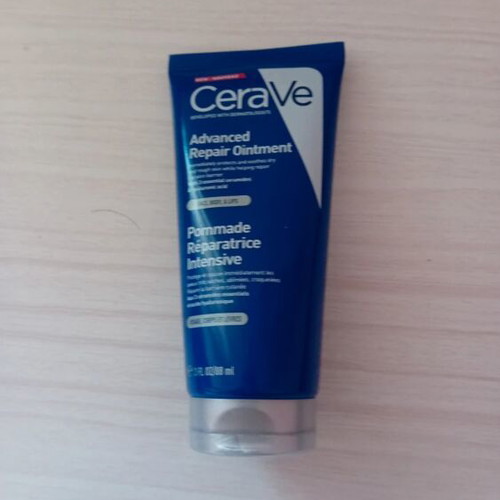 CeraVe Advanced Repair Ointment new, with 3 ceramides and hyaluronic acid