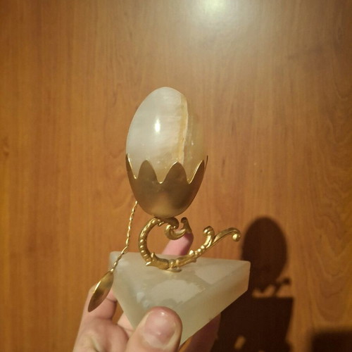 Marble decorative egg like new