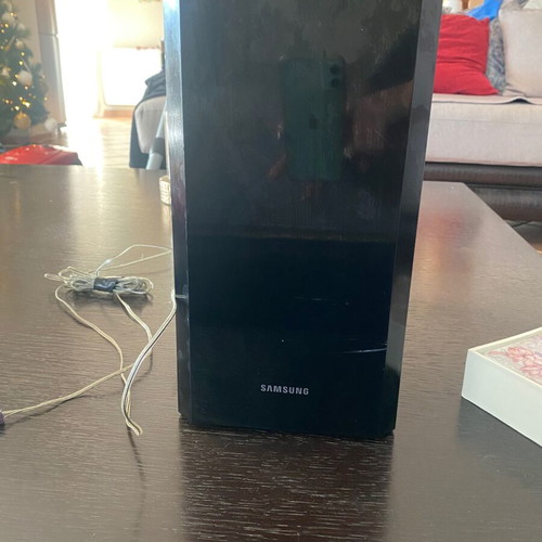Samsung home cinema set like new with free unused smartwatch