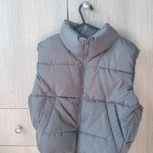 Sleeveless women's jacket new, gray, size XS