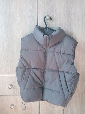 Sleeveless women's jacket new, gray, size XS