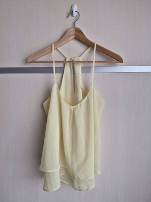 Chiffon top Bershka μεταχειρισμένο, κίτρινο, μέγεθος M