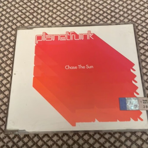 Planet Funk Chase the Sun CD single like new, electronic