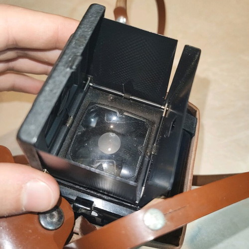 Lubitel 2 red collectible camera like new with original case and strap