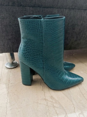 Μποτάκια teal με ανάγλυφο croco, νούμερο 40, σαν καινούργια