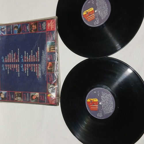 Hits Double LP 1983 vintage like new, R&B Soul