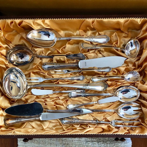 Silver collectible cutlery set like new, 12 sets, 171 pieces