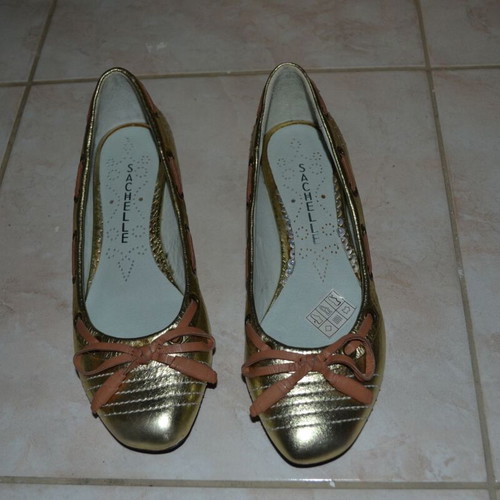 Sachelle ballerinas gold like new, size 37