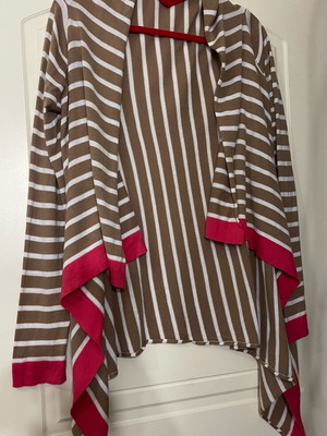 Benetton airy cardigan like new, white and beige