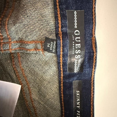 Guess skinny jeans like new, blue with rhinestone details
