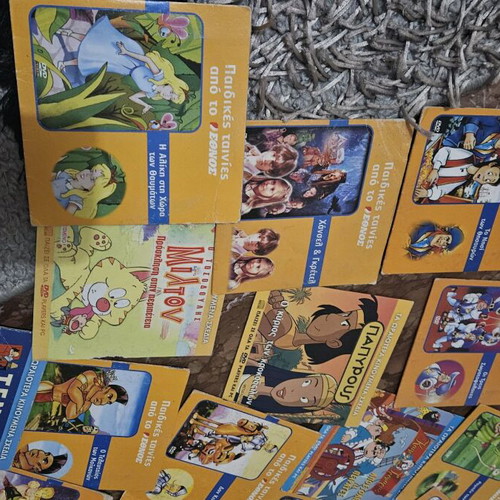 Children's DVDs used, pack of 19, dubbed