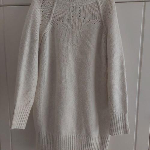 Funky Buddha thick pullover size S like new, white