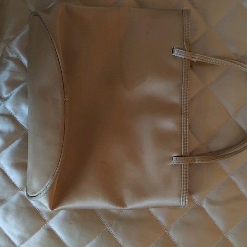 Small satin Oriflame handbag used, beige with embroidered roses